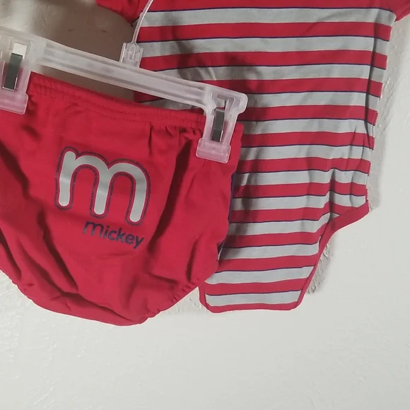 Two Disney (Mickey & Winnie) 2 piece sets for 6/9 months BRAND NEW - Picture 5 of 14